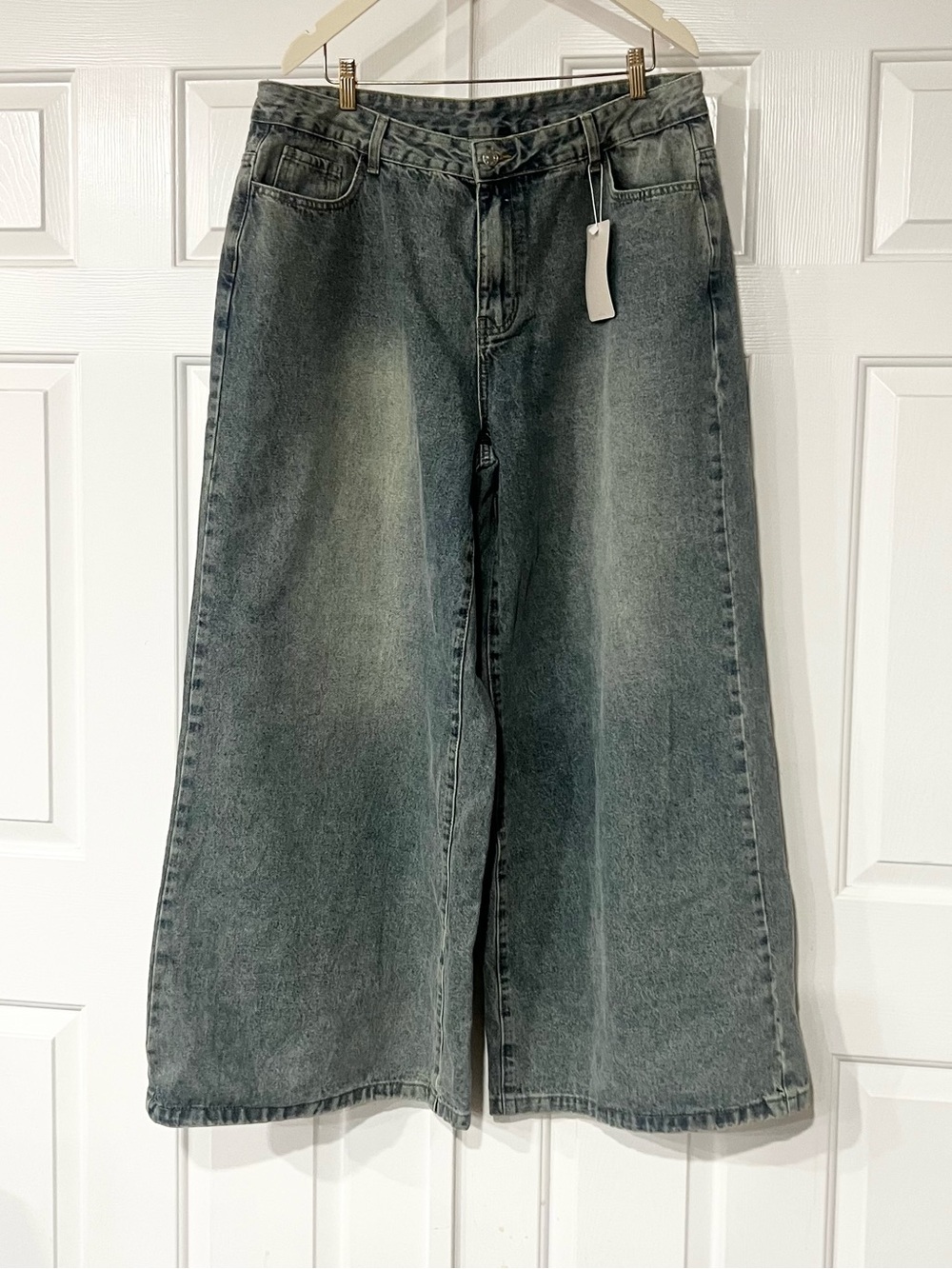Musera Wide-Leg Baggy Denim Jeans